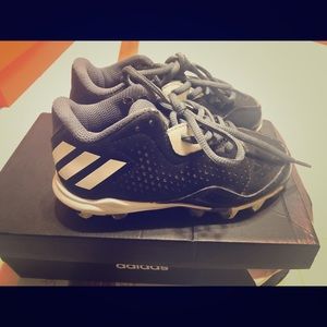 Adidas baseball kleets